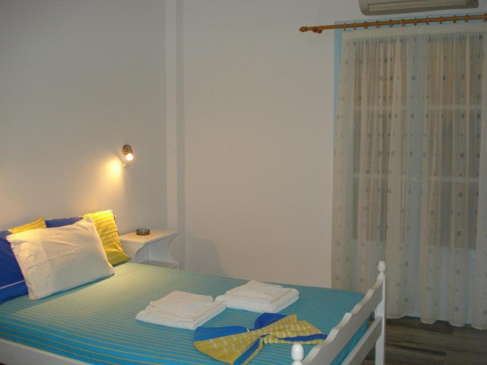 Carmel Studio Apartment Logaras Exterior foto